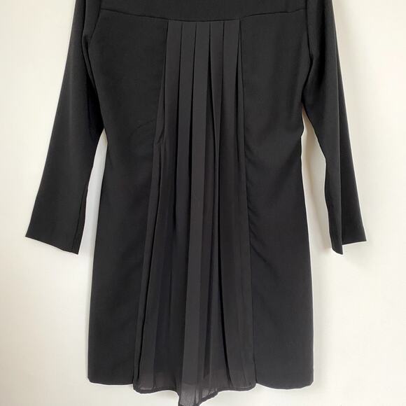 NWT DREW Pleated Back Shift Dress Black Small - Picture 7 of 7